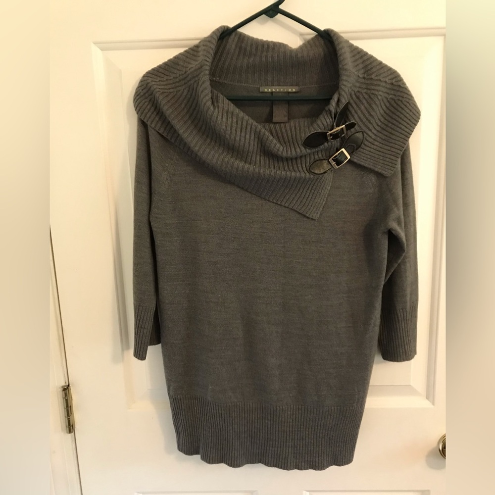 Kenneth Cole reaction pull over sweater long sleeve